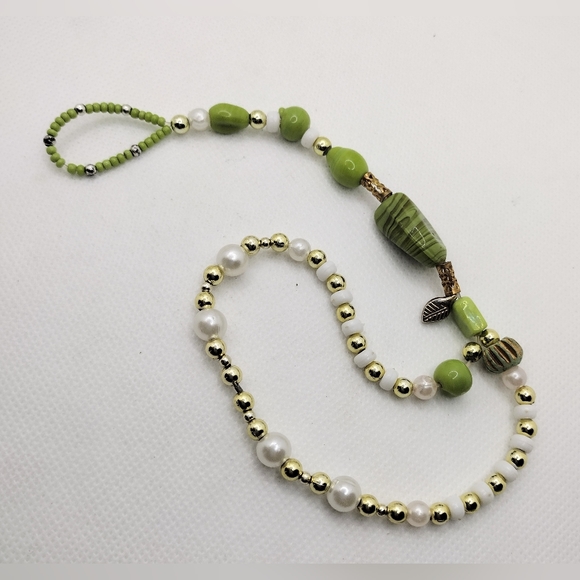 Fashion Beaded Bracelet with Ring Link Boho with Leaf Charm - Picture 2 of 8